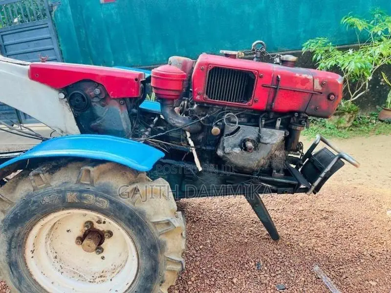 Kubota K700 2008