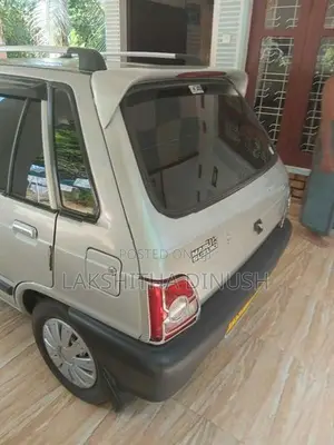 Maruti Suzuki 800 2011