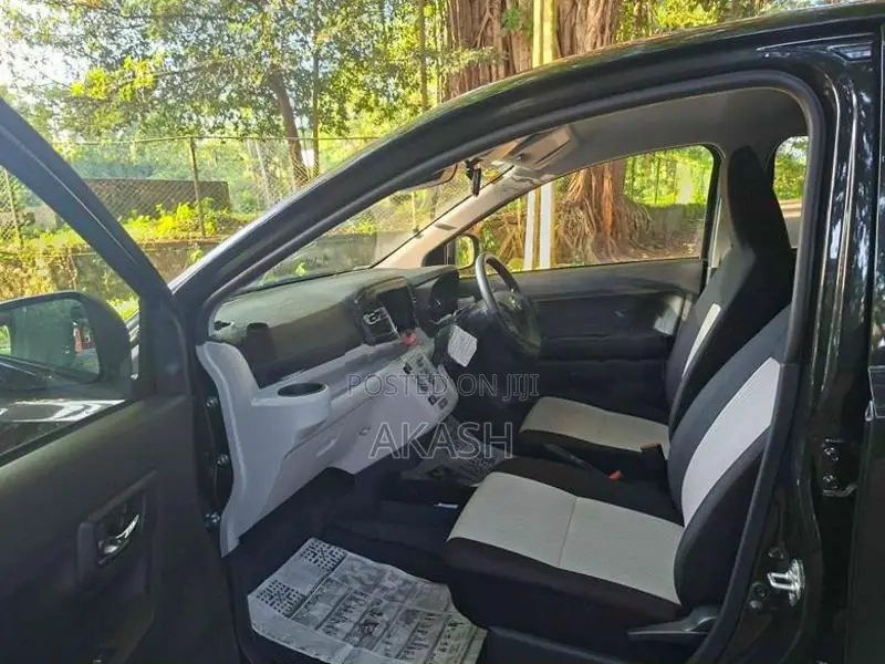 Daihatsu Mira 2026