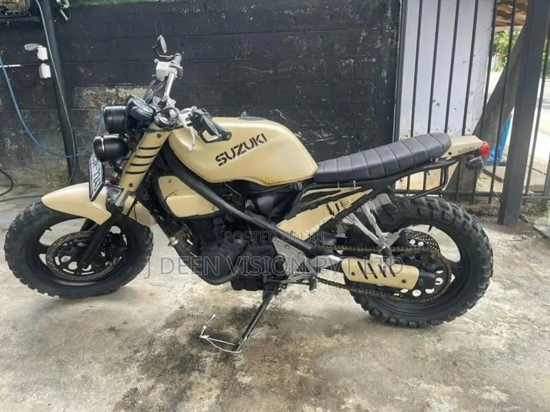 Suzuki Bandit 2001