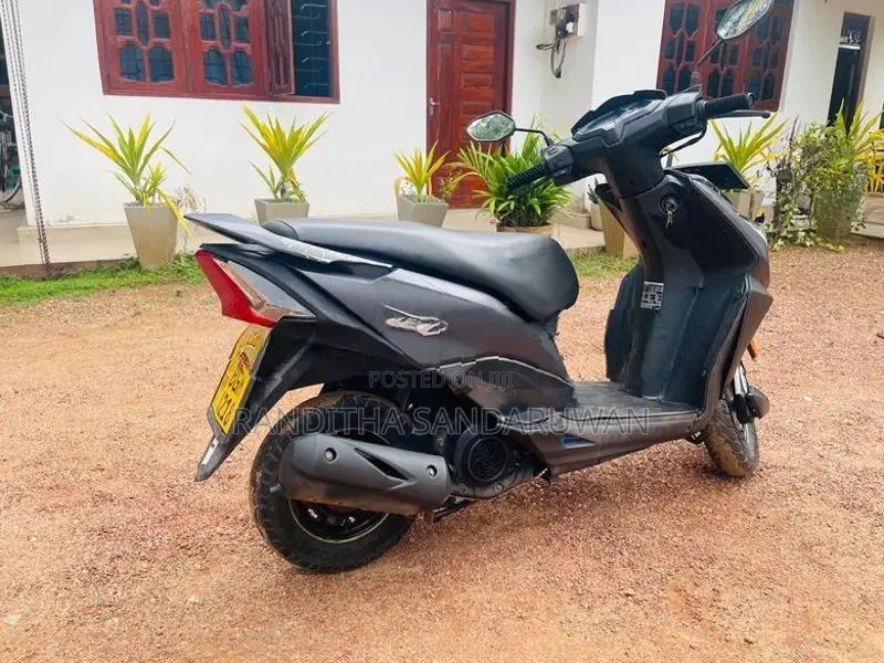 Honda Dio 2018