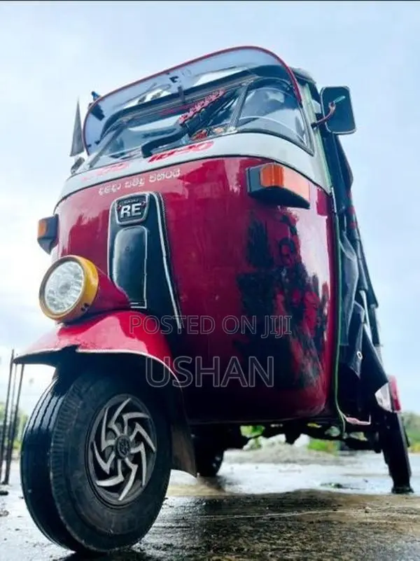 Bajaj RE 1999