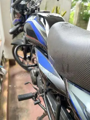 Bajaj Platina 125 2013