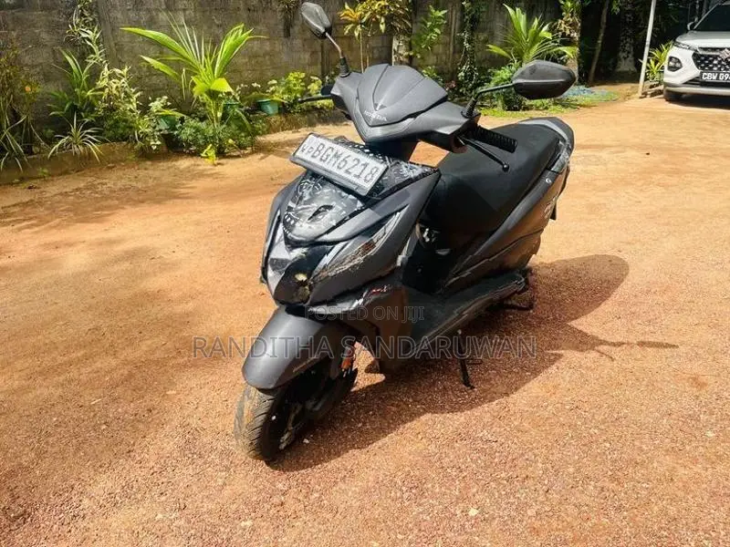 Honda Dio 2018