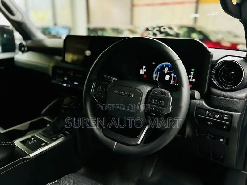Toyota Land Cruiser Prado LC250 VX BRAND NEW 2026
