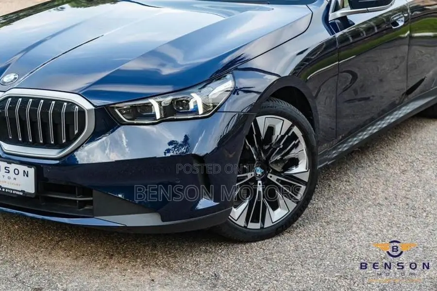 BMW 523i Exclusive Line 2024