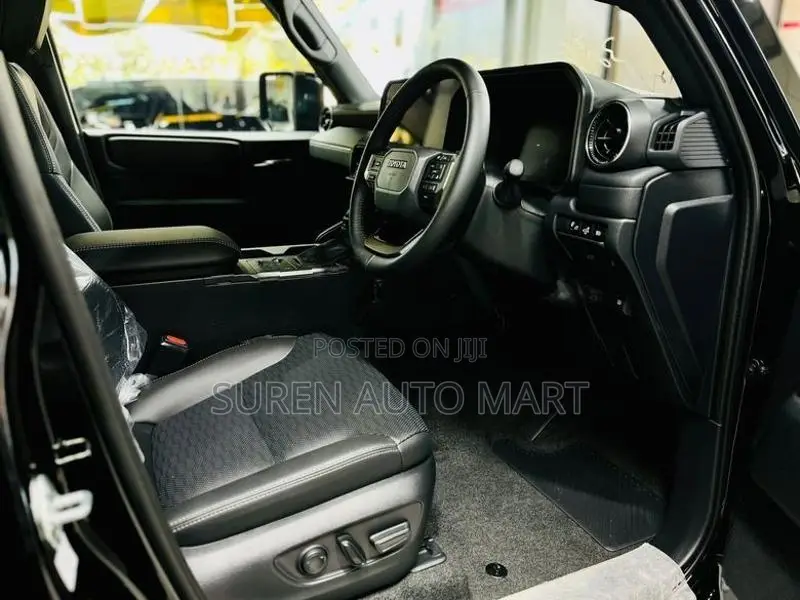 Toyota Land Cruiser Prado LC250 VX BRAND NEW 2026