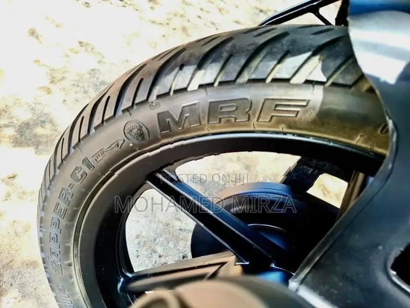 Bajaj Pulsar 150 2015