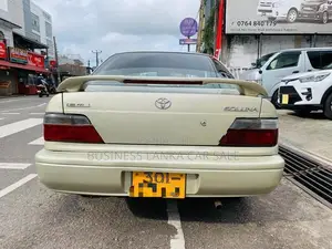 Toyota Soluna 1999