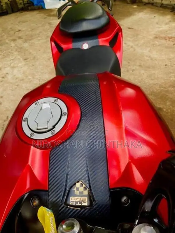 TVS Apache RTR 200 2017