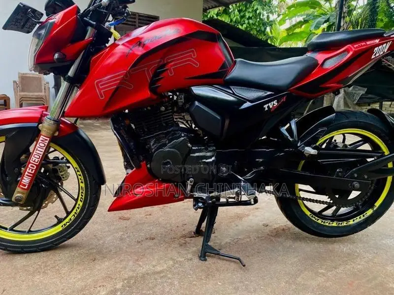 TVS Apache RTR 200 2017