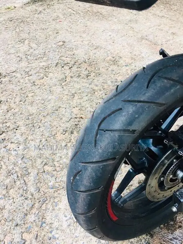 Bajaj Pulsar N160 2025