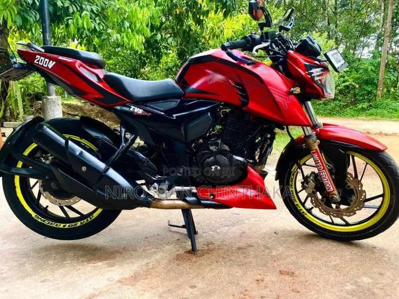 TVS Apache RTR 200 2017