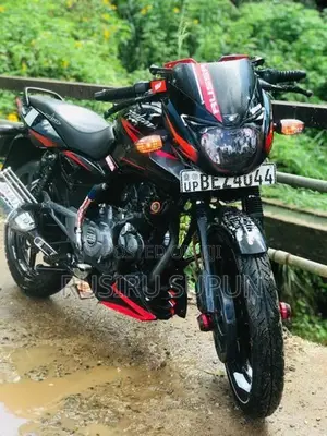 Bajaj Pulsar 150 2016
