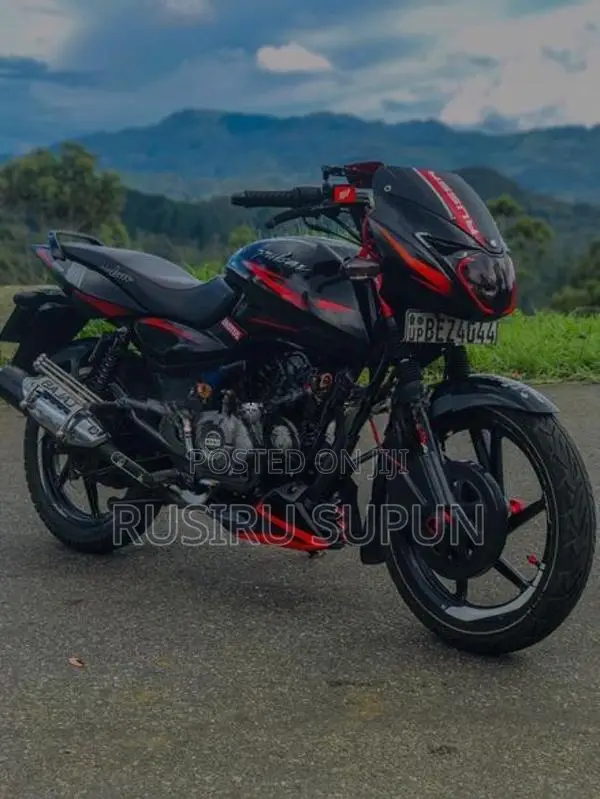 Bajaj Pulsar 150 2016