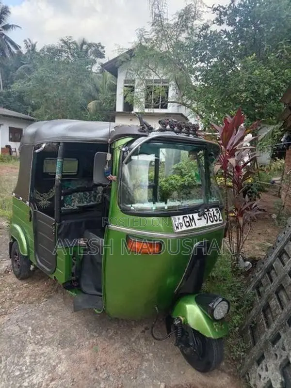 Bajaj RE 2 Stroke 2004