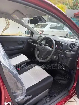 Daihatsu Mira 2025