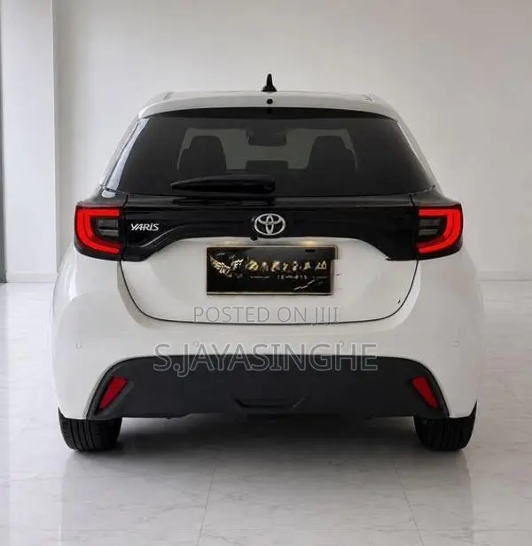Toyota Yaris G LED 2026