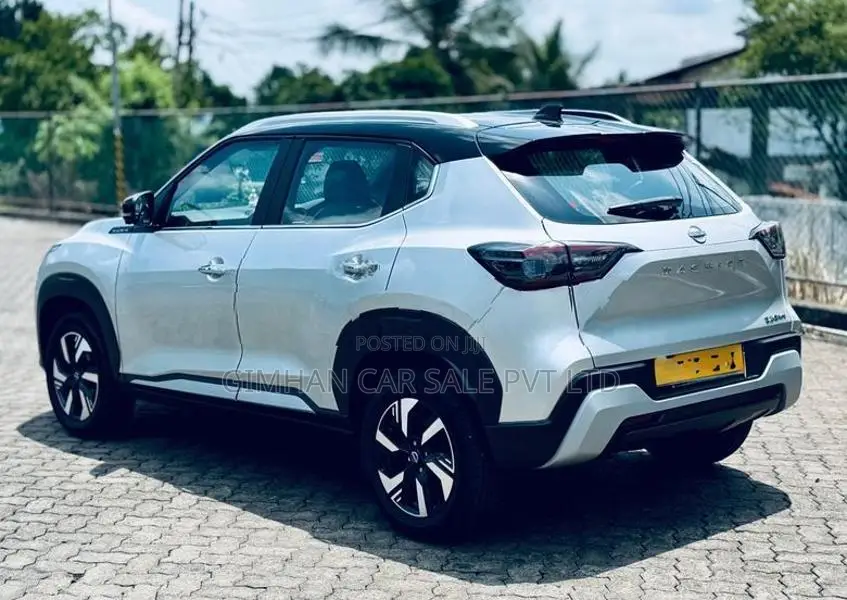 Nissan Magnite Tekna Plus EZ-Shift 2026