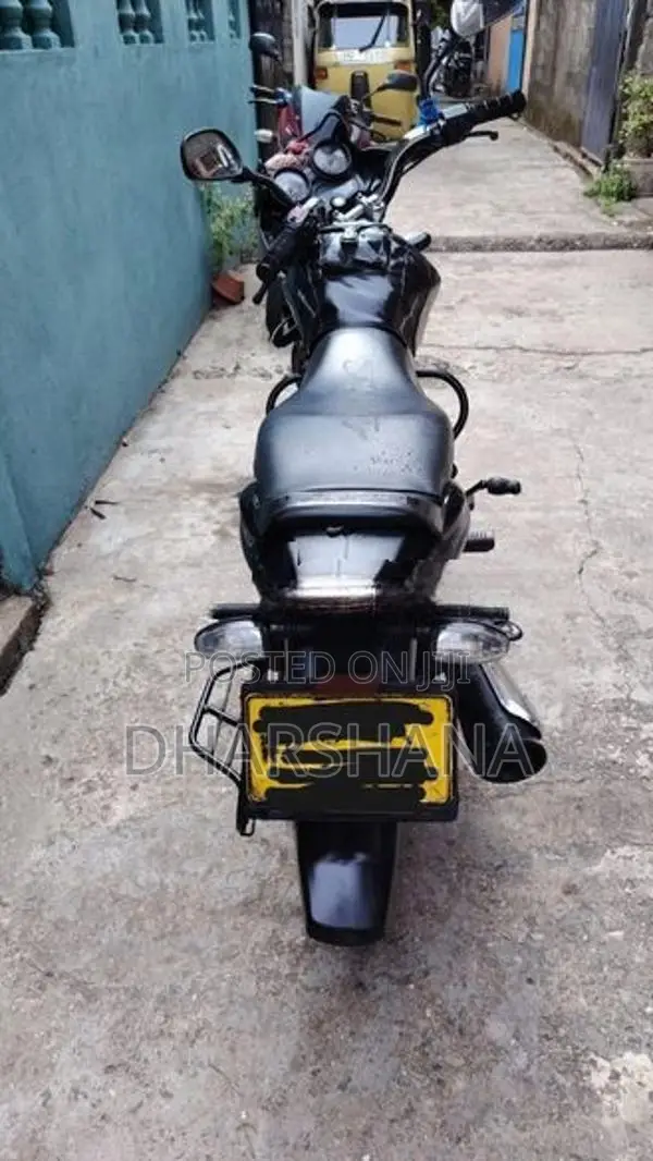 Bajaj Discover 100 2014