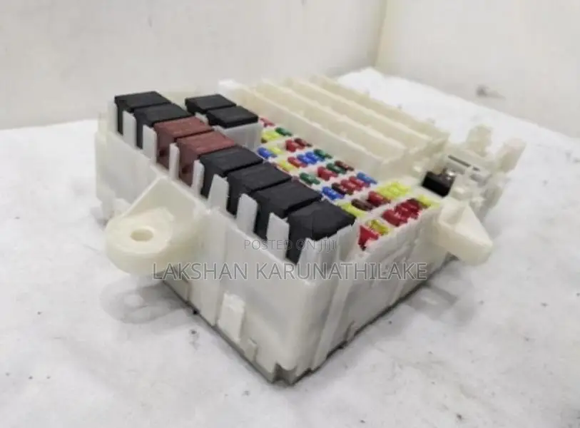 Fit GP1 fuse box without
