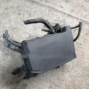 Prius fuse box ZVW30