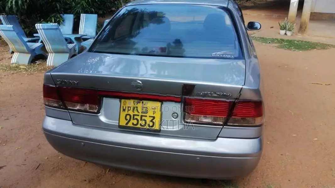 Nissan Sunny FB15 2002