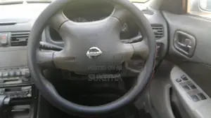 Nissan Sunny FB15 2002