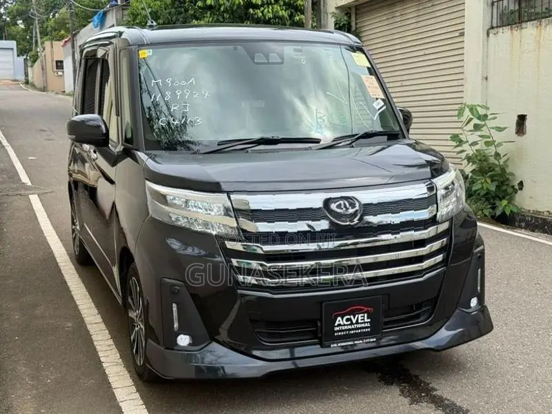 Toyota Roomy CUSTOM GT Turbo 2025