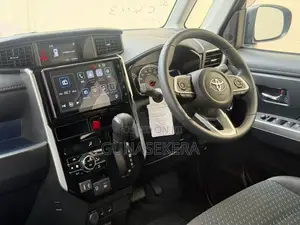 Toyota Roomy CUSTOM GT Turbo 2025