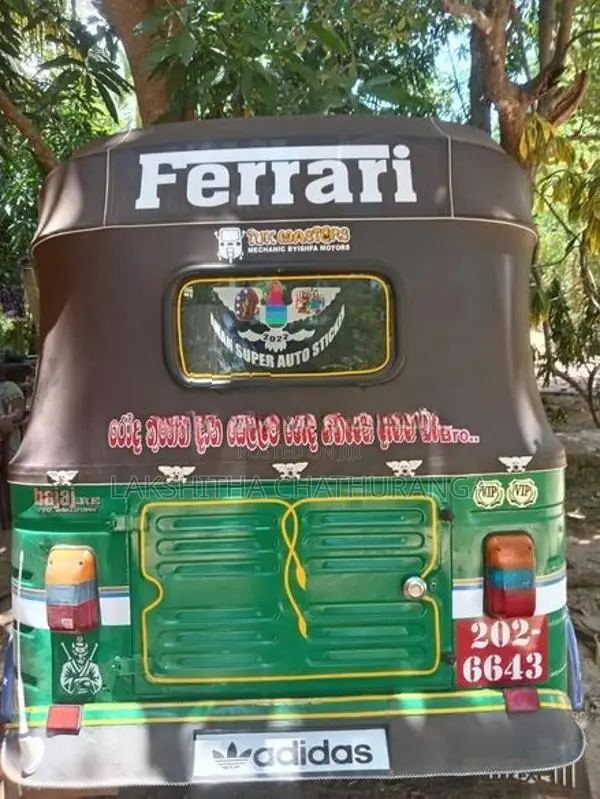 Bajaj RE 1995