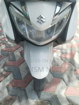 Suzuki Burgman 125 2019