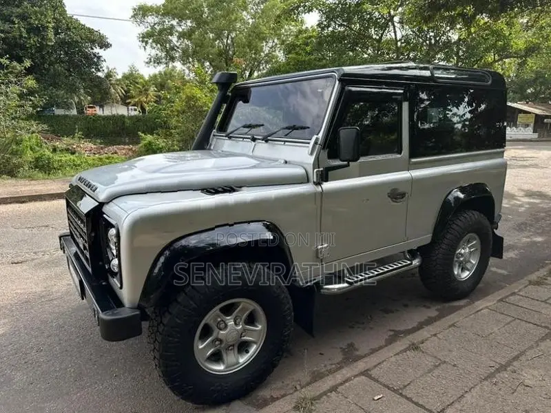 Land Rover Defender 90 1987