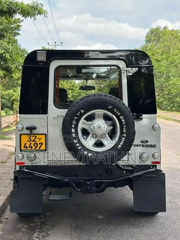 Land Rover Defender 90 1987