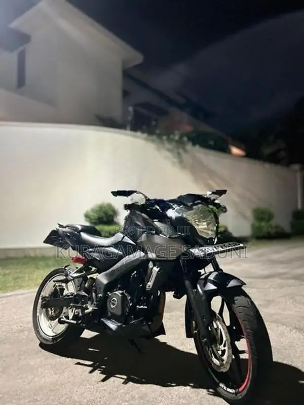 Bajaj Pulsar NS200 2018