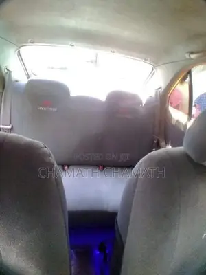 Hyundai Accent 2001