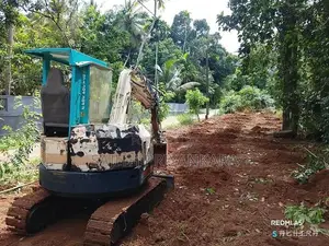 Komatsu EX28UU