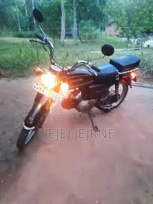 Honda CD 90 2003