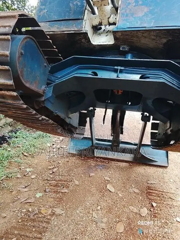 Komatsu EX28UU