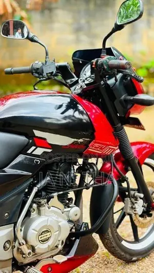 Bajaj Pulsar 150 2016