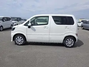 Suzuki Wagon R ZL 2026