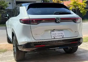 Honda Vezel Z Play Moonroof 2026