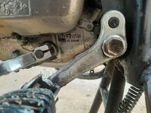 Suzuki GN 125 Japan 2002