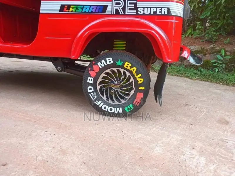 Bajaj RE 2 Storke 2005