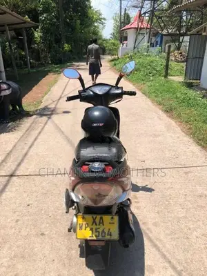 TVS Streak 90 2012