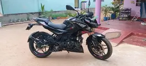 Bajaj Pulsar N160 Premium 2025