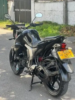 Yamaha FZ 2019