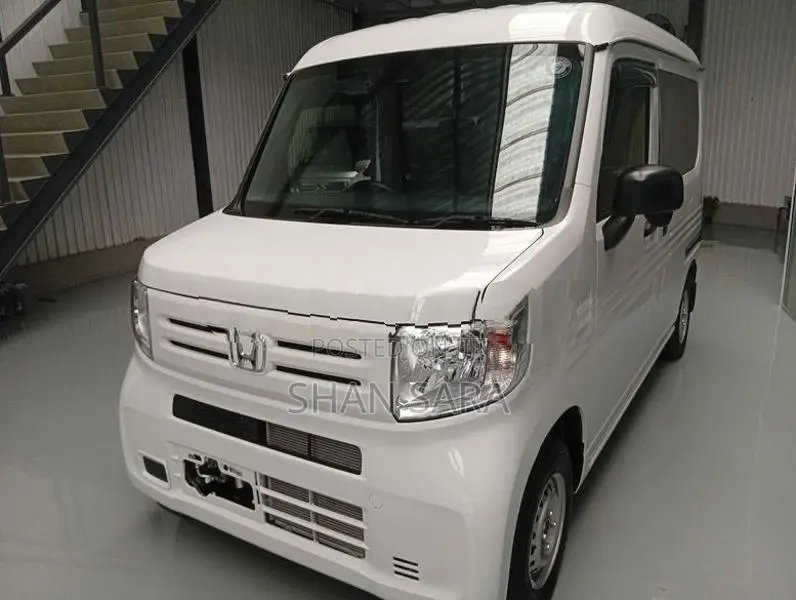 Honda N-Box 2024