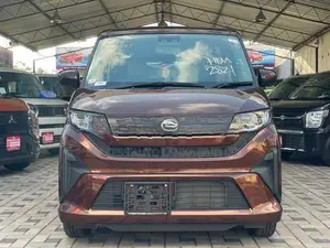 Daihatsu Move Premium X 2025