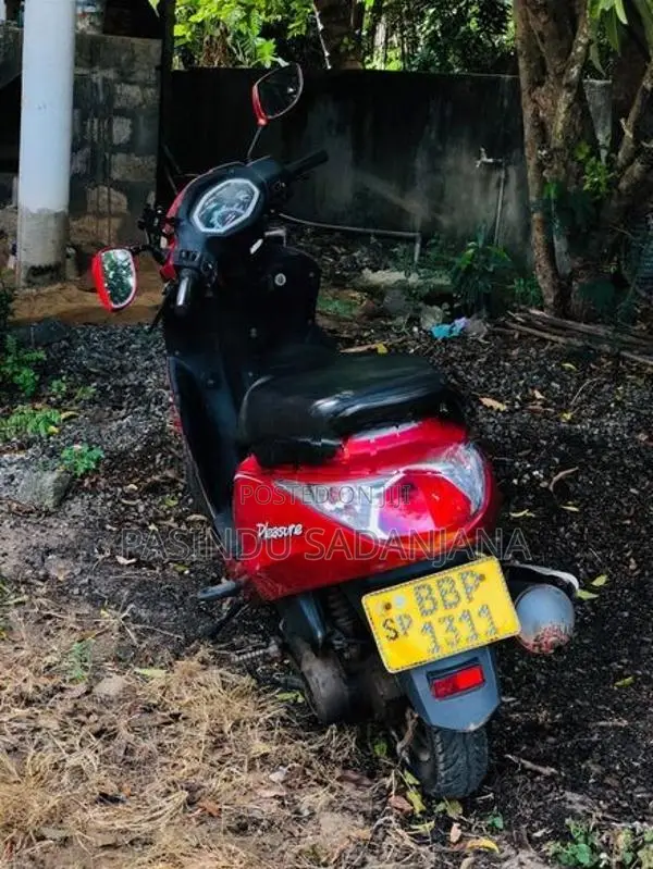 Hero Pleasure Good Condition 2014